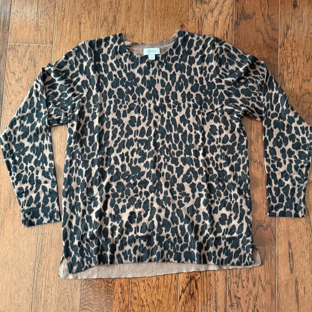 Style & Co Leopard Print Knit Sweater Women’s Size L